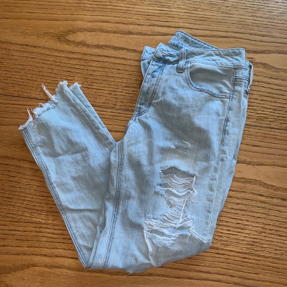 American Eagle Outfitters Pants - American Eagle Tomgirl Jeans